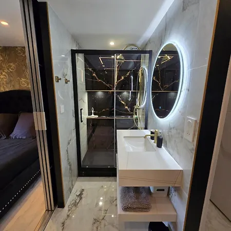 Le Caprice, Apartment, Naturist Village, Coursives * Agde